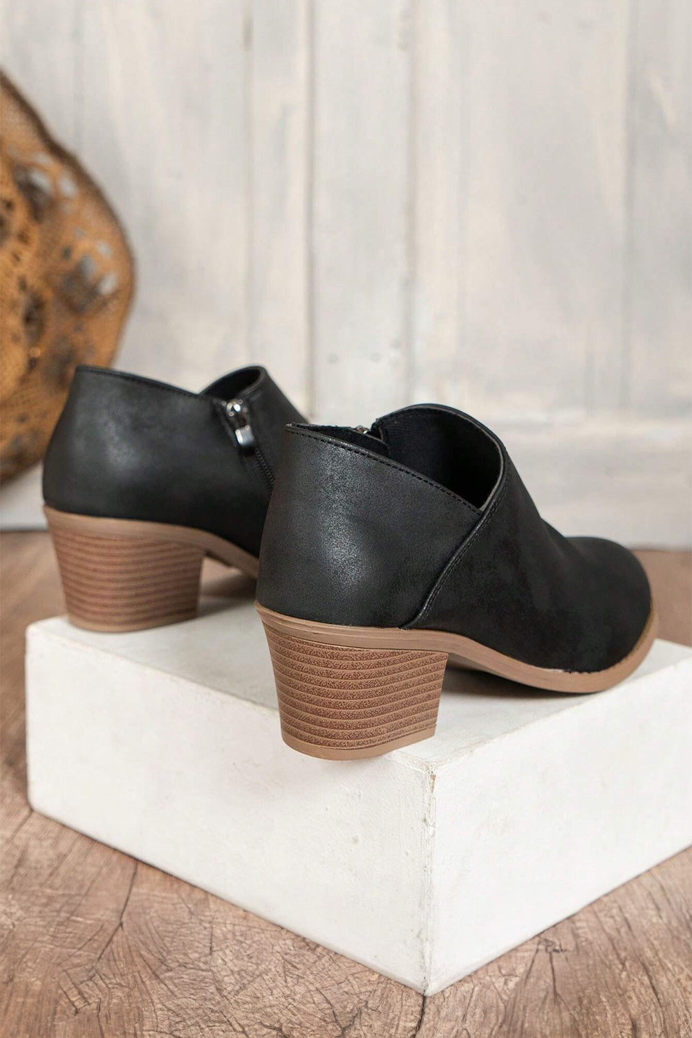 Black Tulip Opening Suede Ankle Boots