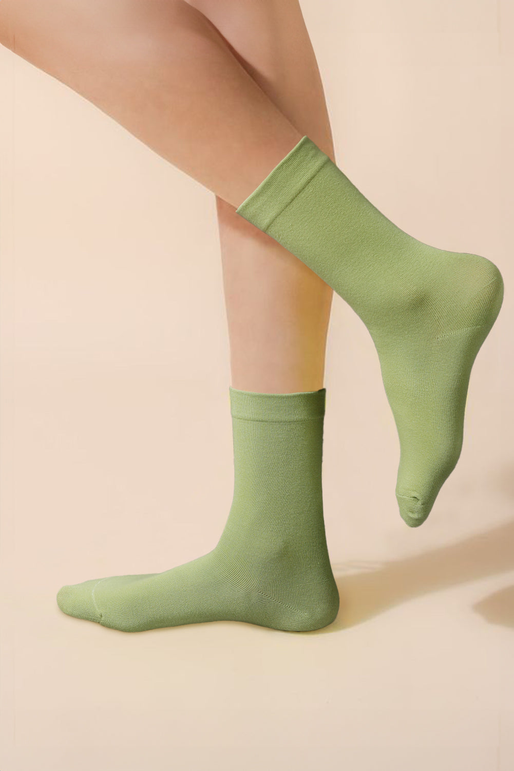 Grass Green Solid Soft Crew Socks