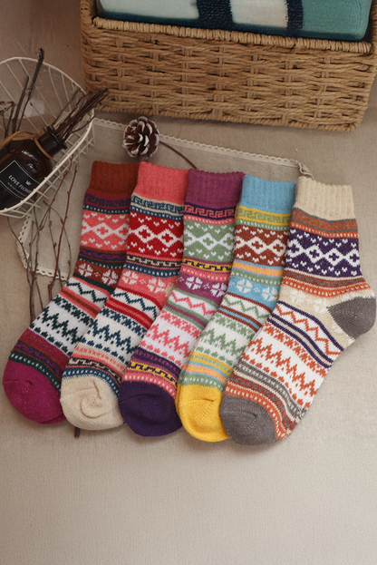 Camel 5pcs/set Bohemian Pattern Soft Crew Socks