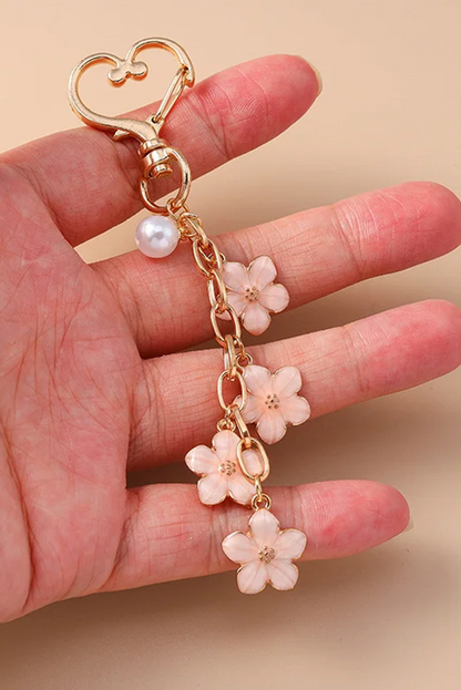 Light Pink Flower Heart Buckle Plated Alloy Keychain