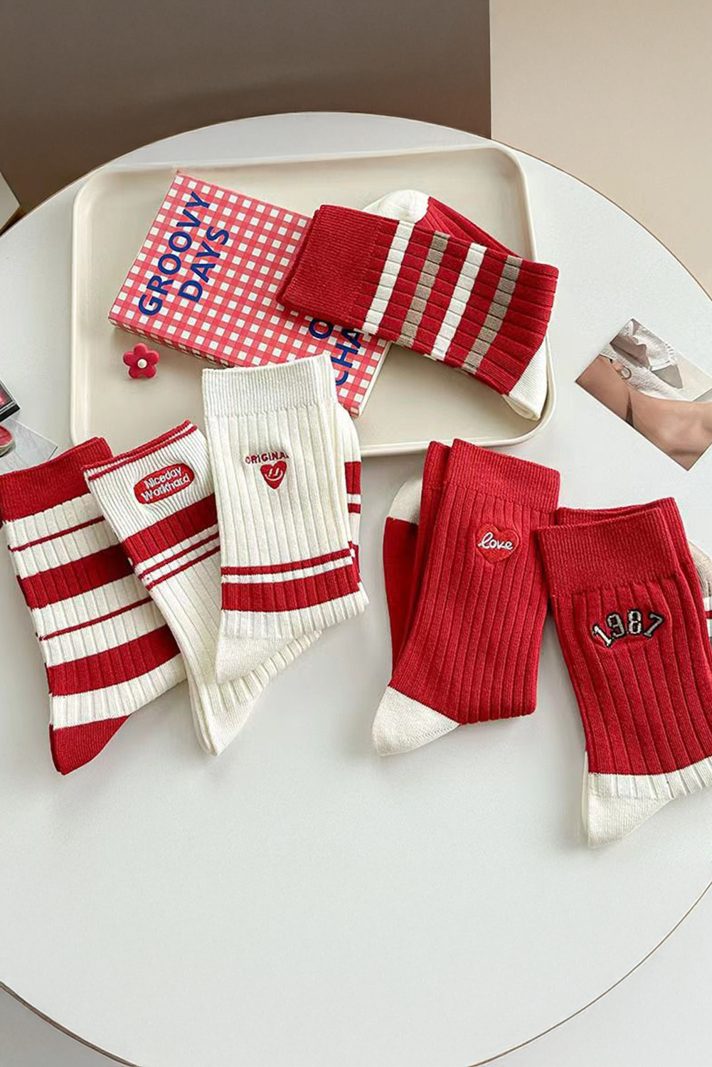 Fiery Red Christmas Color Block Ribbed Crew Socks