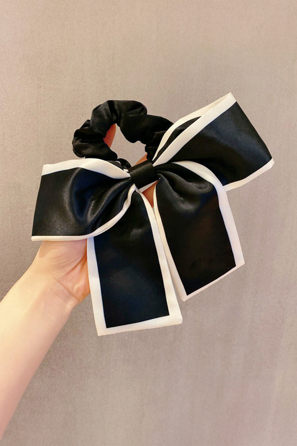 Color black Contrast Trim Satin Bow Knot Hair Scrunchie