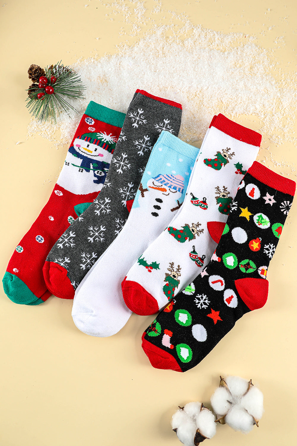 White Christmas Cartoon Pattern 5 Pairs/Set Socks Set with Box