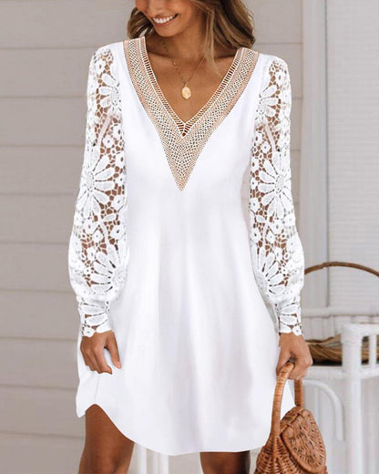 Contrast Lace Lantern Sleeve Casual Dress