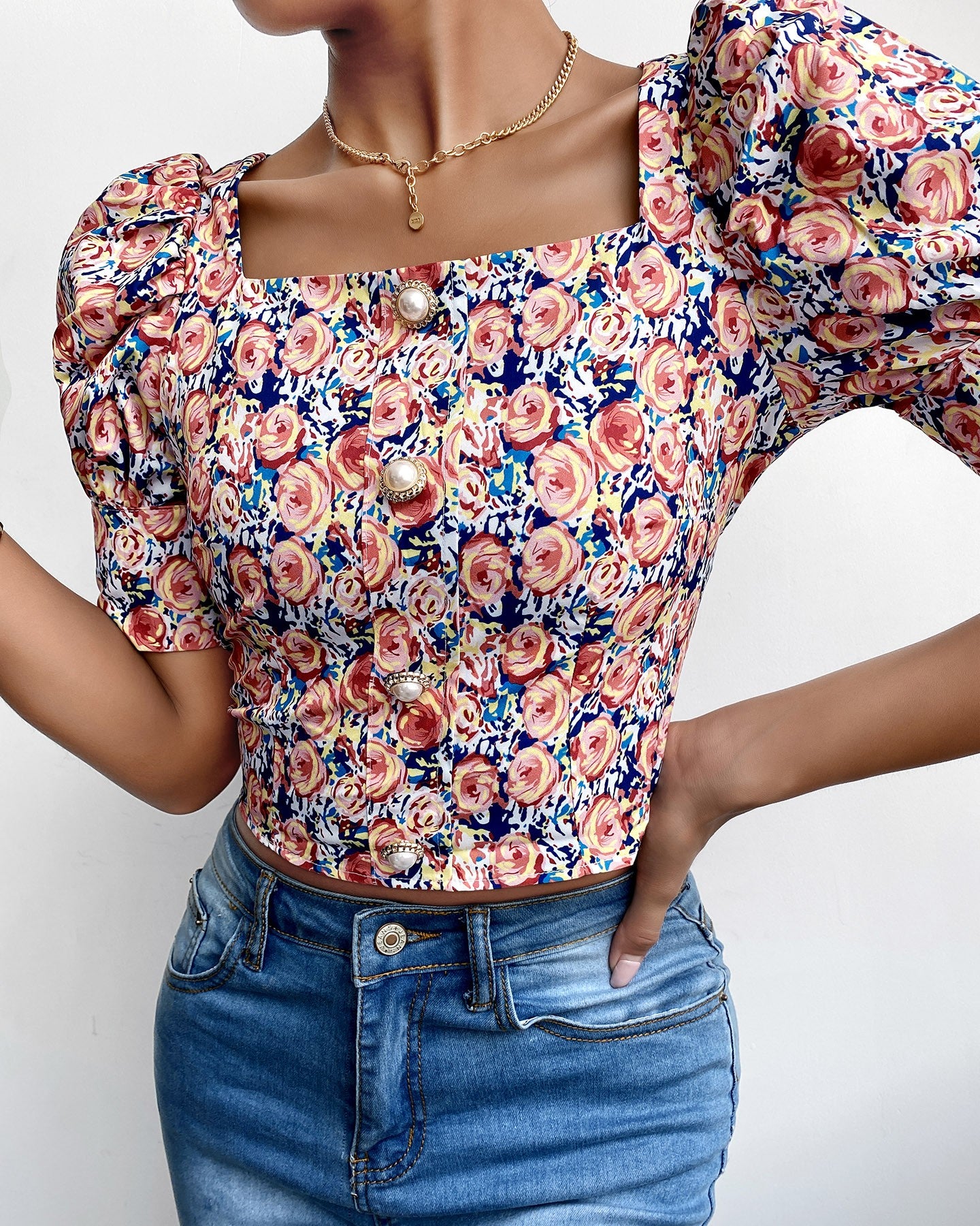 Floral Print Puff Sleeve Knotted Cutout Back Buttoned Top