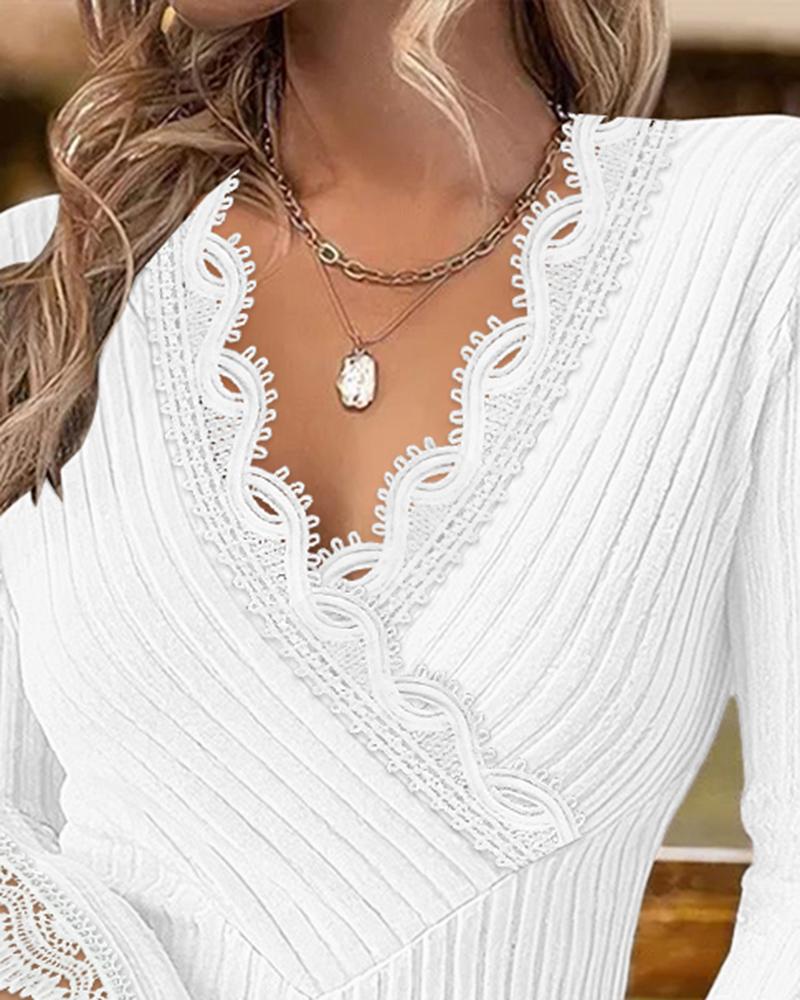 V Neck Lace Patch Long Sleeve Top