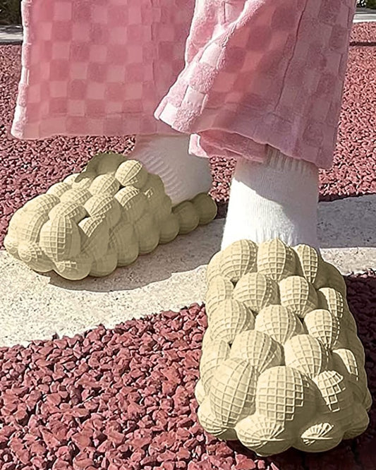 Bubble Pattern Slippers Without Labels