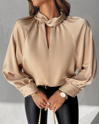 Keyhole Neck Twisted Ruched Top