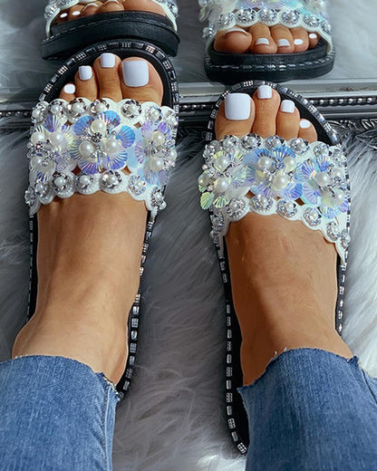 Beaded Flower Pattern Flat Sandals