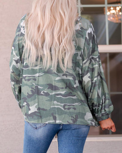 Camouflage Print Cargo Hooded Sweatshirt