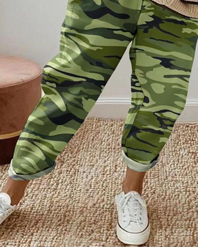 Camouflage Print Drawstring Cuffed Pants